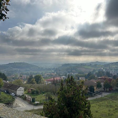 L'Incanto Casa Vacanze Montegrosso dʼAsti Exterior foto